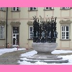 n�dvo�� Nov� radnice